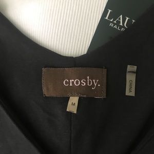 Black sleeveless top